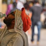 Heat wave empties roads and markets in north India as some farmers turn to nighttime work, Asia News