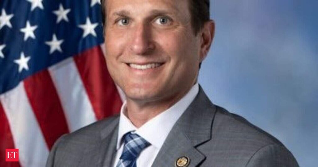 “We don’t serve genocide enablers, don’t ever come to Poetica”: NYC coffee shop bans pro-Israel politician Dan Goldman, issues him refund