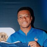 Kylian Mbappé Breaks France’s Scoring Record With a Brilliant Brace Against Senegal