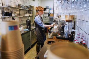 5 questions about the AI-run Andon Cafe in Sweden