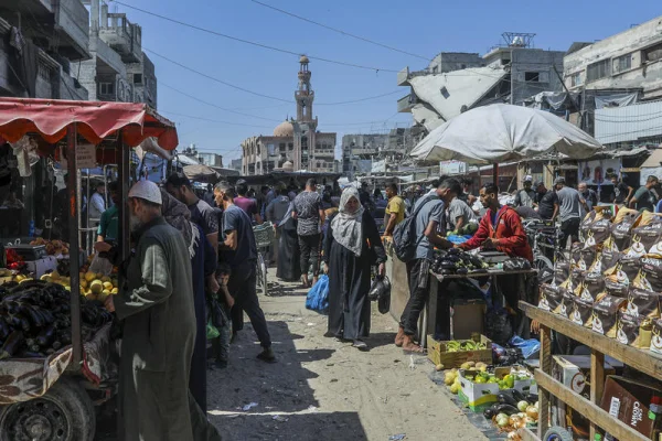 With Gaza peace plan stuck due to Hamas’ insistence on keeping weapons, US reaches out to PA