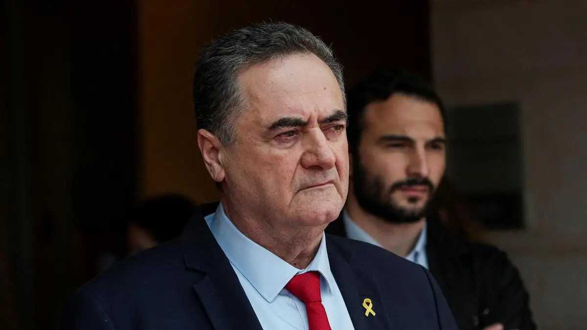 Defence minister says Israel won’t withdraw from land seized in Lebanon, Syria, Gaza