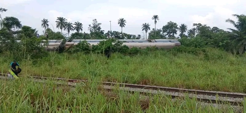 BREAKING: Three Confirmed Dead in Train Accident in Delta State [GRAPHIC IMAGES]