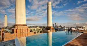 London’s best rooftop pool is a ‘spectacular’ spot you don’t need a membership for