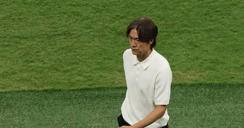 South Korea coach warns team against complacency before South Africa clash, World News