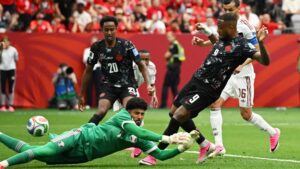 Kone Injury Casts Shadow as Canada Hammer Nine-Man Qatar to Move Top of Group B