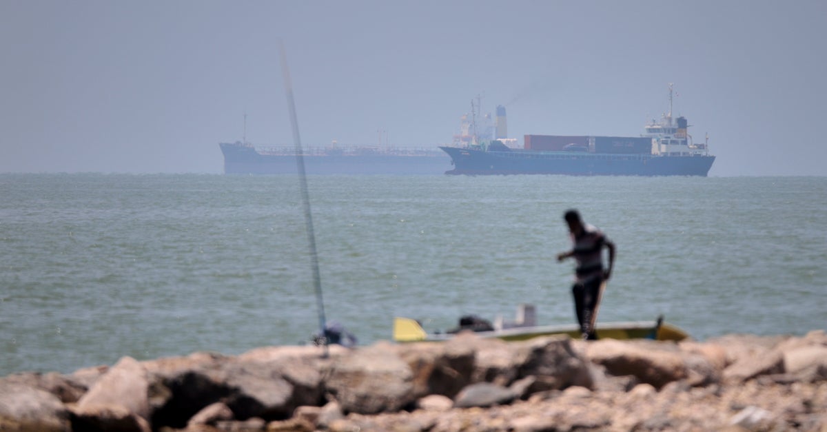 U.S. Airstrikes Again Hit Iran As Tehran Strikes Bahrain And Kuwait, Further Imperiling Interim Deal
