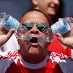 London heatwave LIVE: Capital sizzles in 32.3C on hottest May day in 79 years as tropical night looms